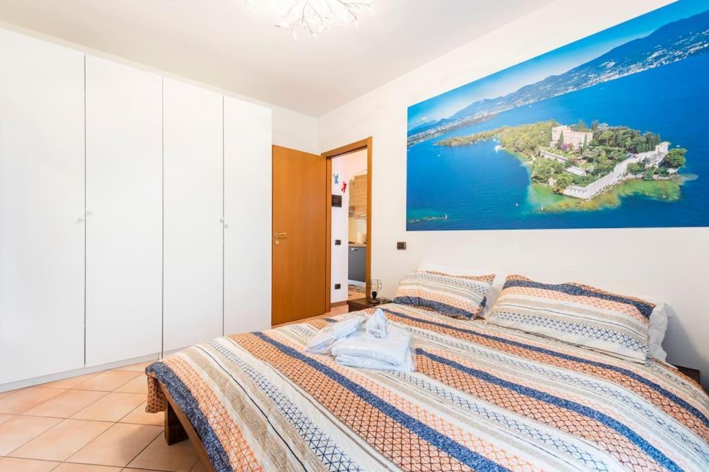 Limone Apartment - Featuring A Private Garden And Access To A Pool Barcuzzi ภายนอก รูปภาพ